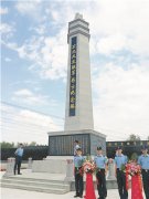 东北民主联军将士纪念塔落成