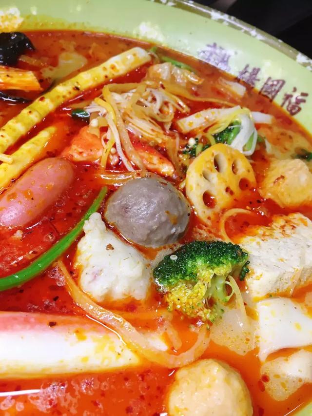 革新路7年老店,可以喝汤的麻辣烫,鲜香特够味,哈尔滨人都吃过