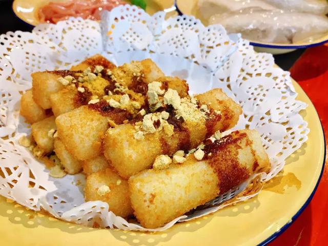 菜品1元起,2个人能吃17个菜?哈尔滨这家带你穿越回80年代