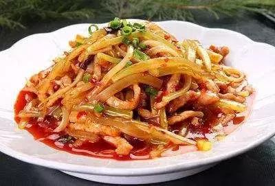 活了这么多年才知道!原来我吃过的全国小吃都是东北版的……