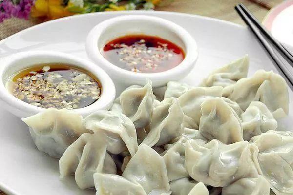 东北主食大合集,一共32种,吃过2/3,实打实的东北人