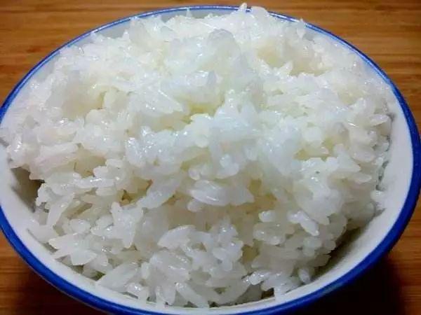 东北主食大合集,一共32种,吃过2/3,实打实的东北人