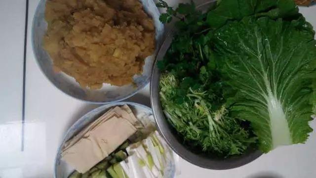 东北主食大合集,一共32种,吃过2/3,实打实的东北人