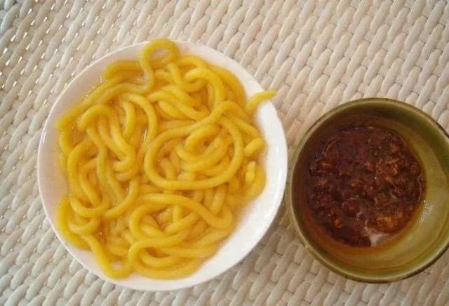 东北主食大合集,一共32种,吃过2/3,实打实的东北人