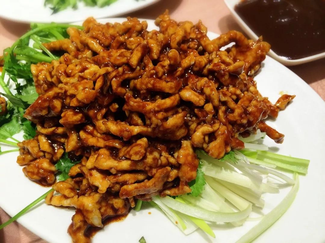 哈尔滨老字号美食推荐,让你吃得停不下嘴!