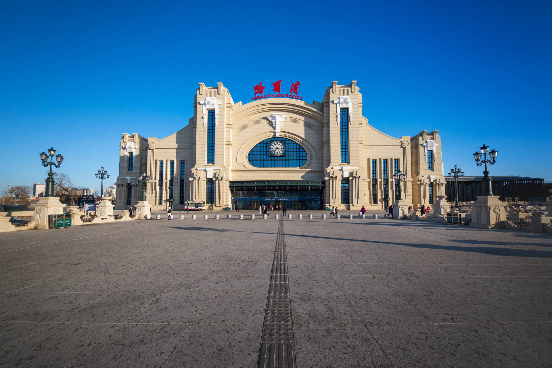 春节出游去哪儿,哈尔滨是个不错的选择,给你一份旅游攻略