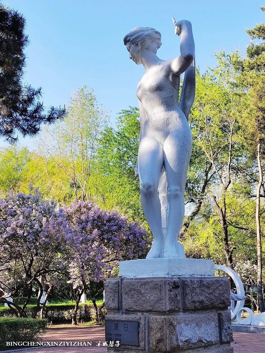 去哈尔滨旅游最应该的地方是哪里?松花江畔的斯大林公园