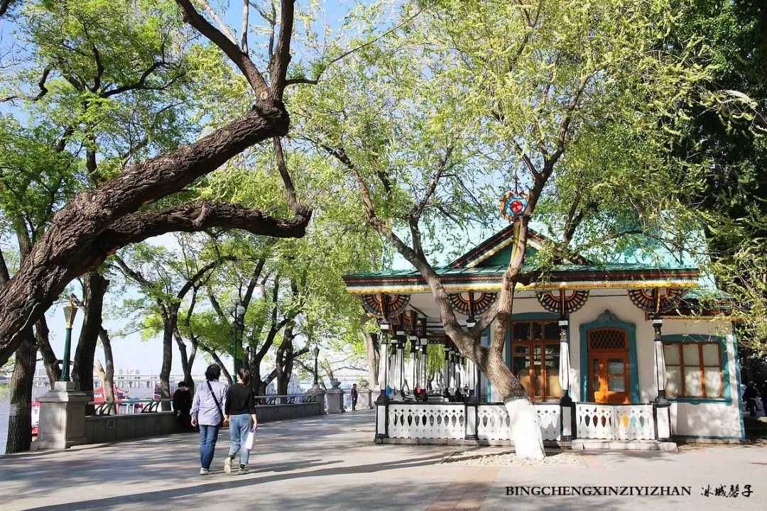 去哈尔滨旅游最应该的地方是哪里?松花江畔的斯大林公园