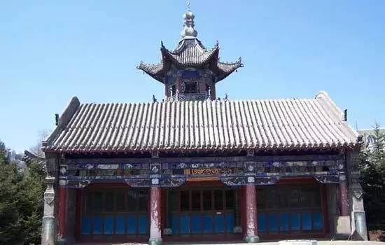 哈尔滨的100个“第一”,来冰城旅游,知道10个的算你牛