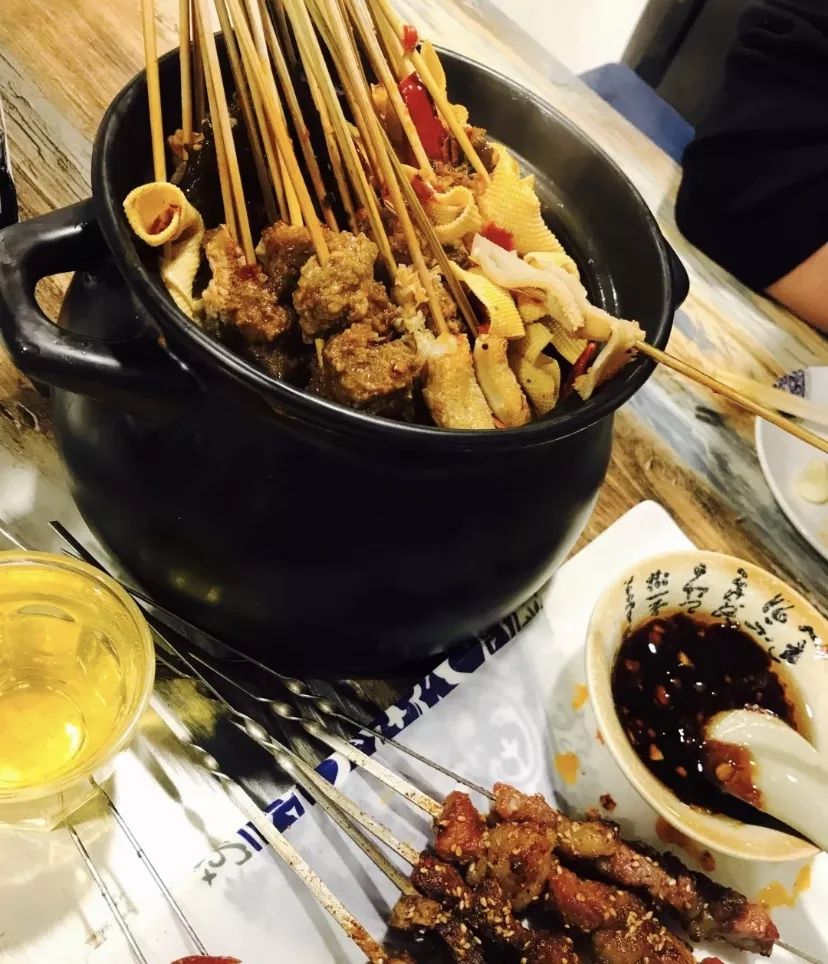 【美食】哈尔滨必打卡的八家清真馆子,排队到腿软也要吃!