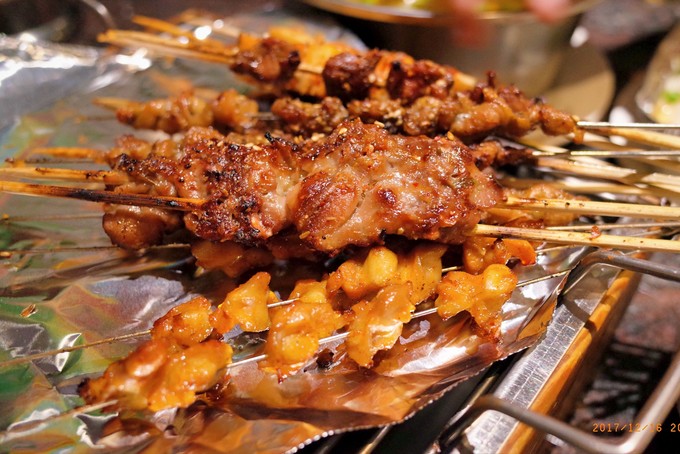 寻味哈尔滨:原来除了猪肉炖粉条,哈尔滨还有这些地道特色美食