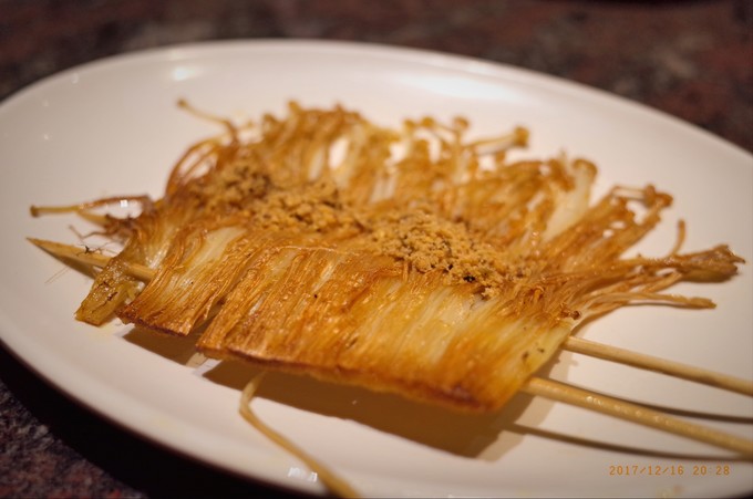 寻味哈尔滨:原来除了猪肉炖粉条,哈尔滨还有这些地道特色美食